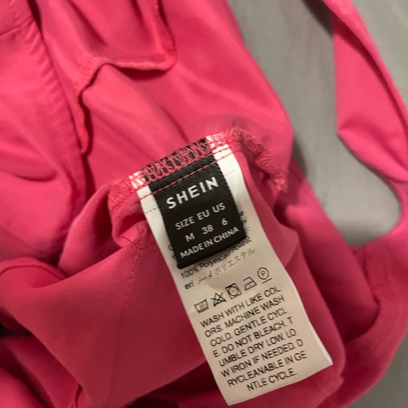 SHEIN BIZwear Solid Button Front
Waistcoat Workwear Hot Pink Medium - Picture 4 of 4